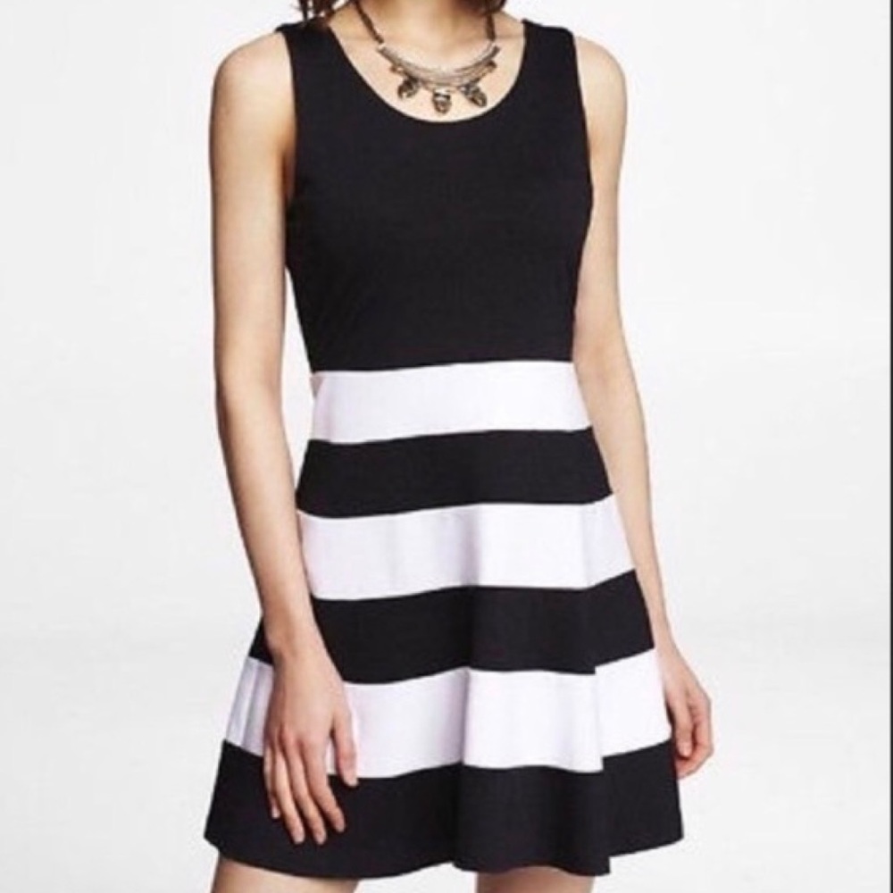Express Black and White Color-block Striped Skater Fit and Flare Dress - Size M